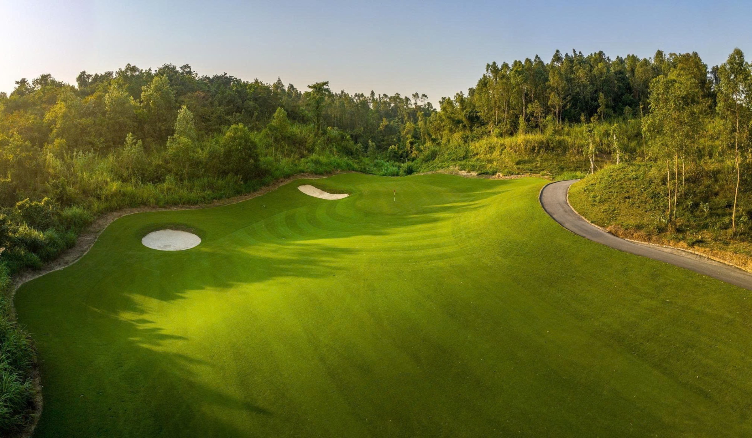 The Dalat at 1200 Golf Club - Nicegolf