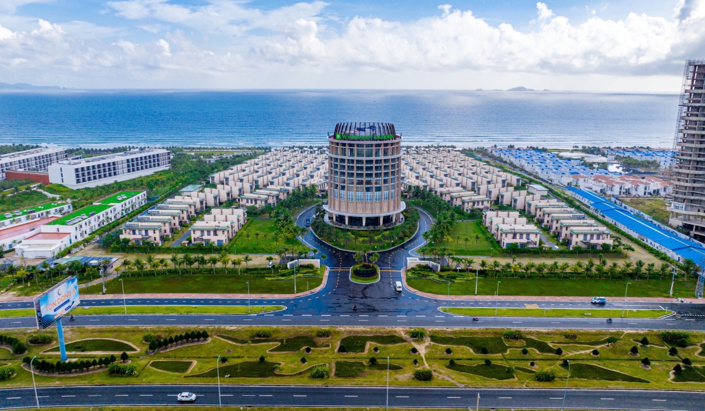 Wyndham Garden Cam Ranh