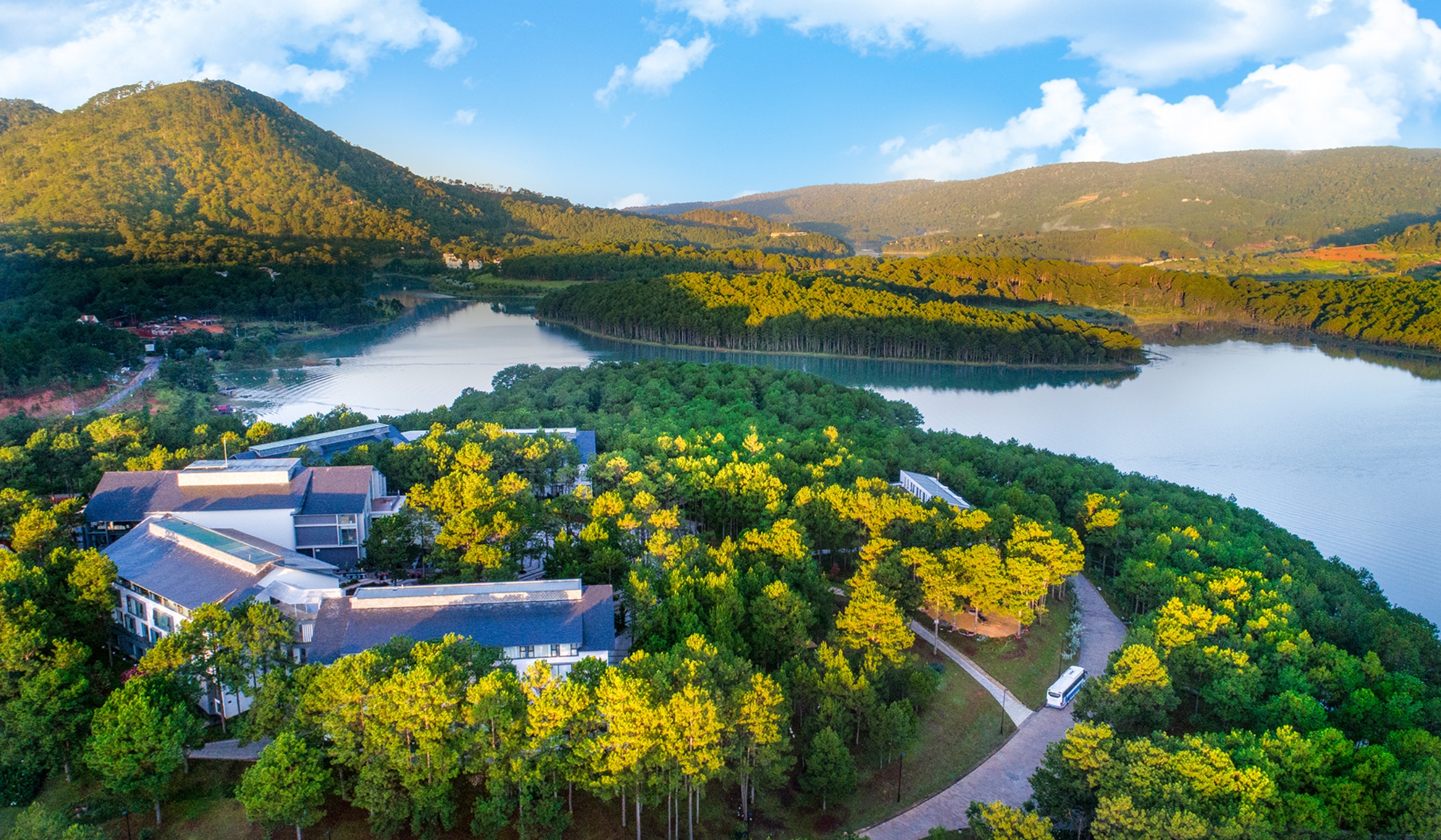 Terracotta Hotel & Resort Dalat - Nicegolf
