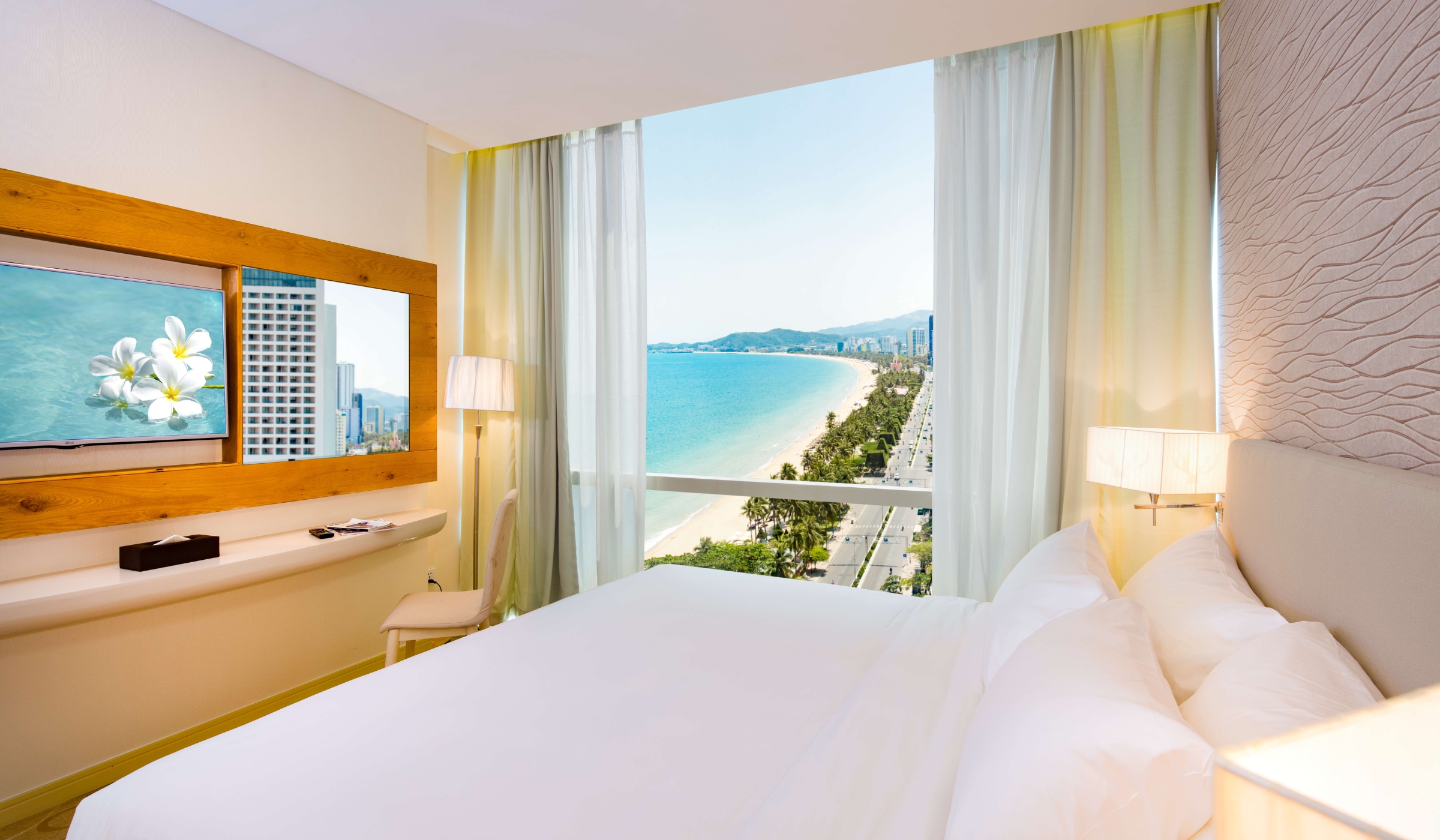 Diamond Bay Nha Trang Hotel - Nicegolf