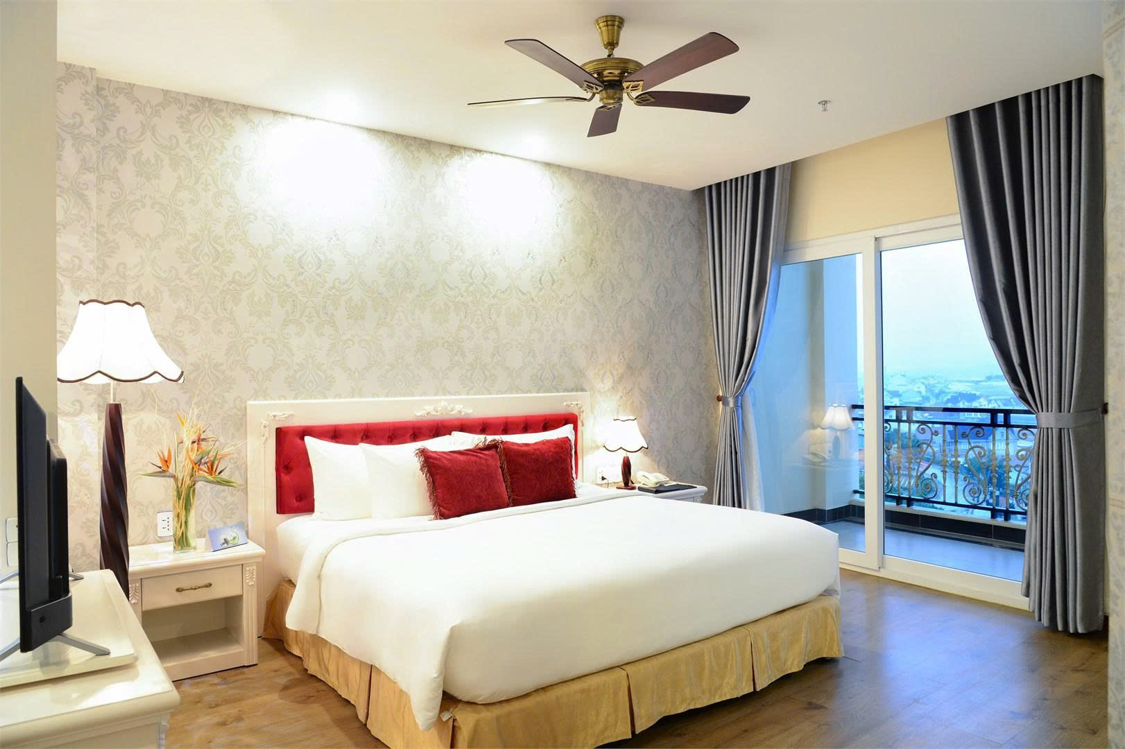 City Junior Suite