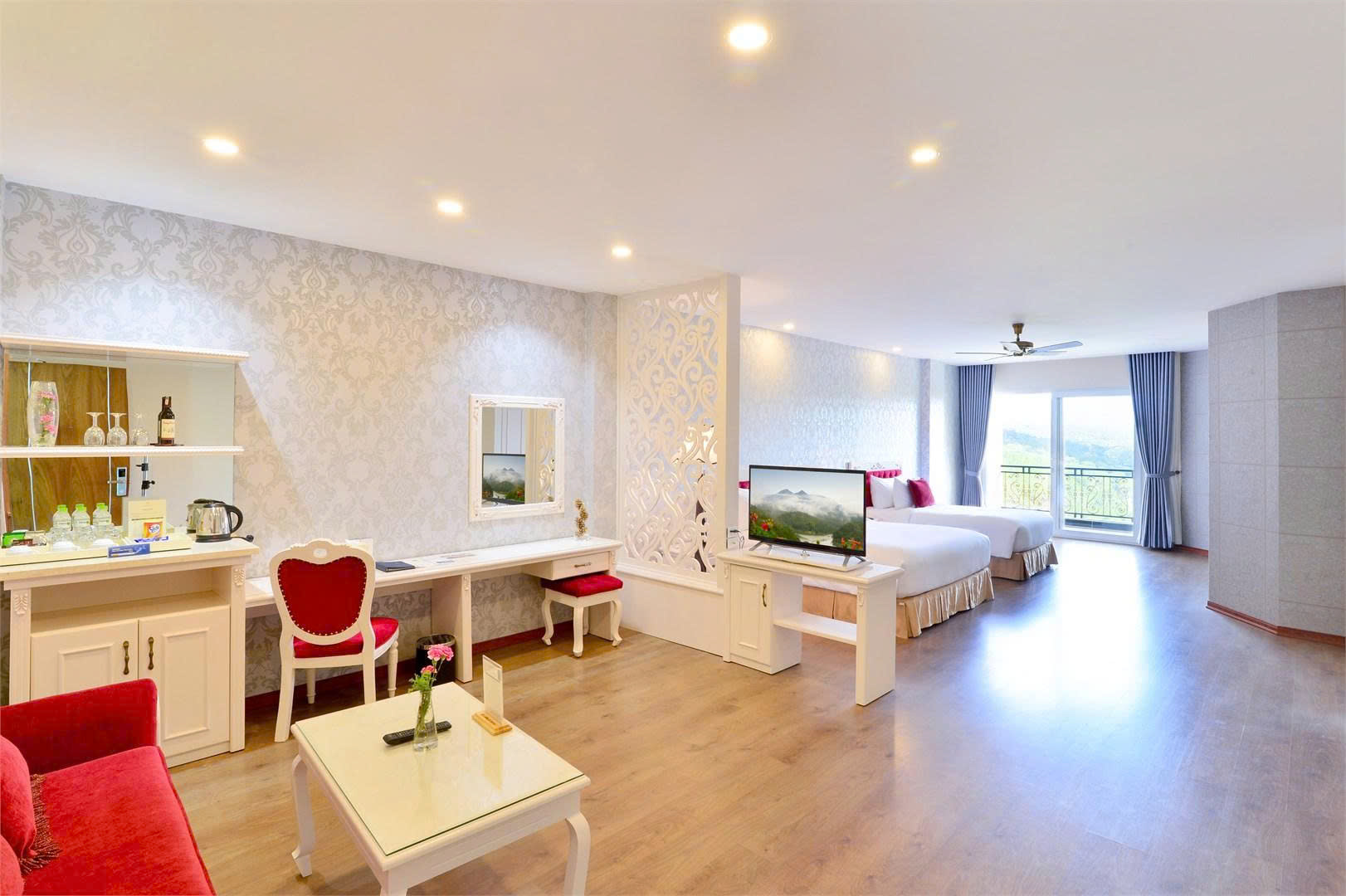 Valley Junior Suite Triple