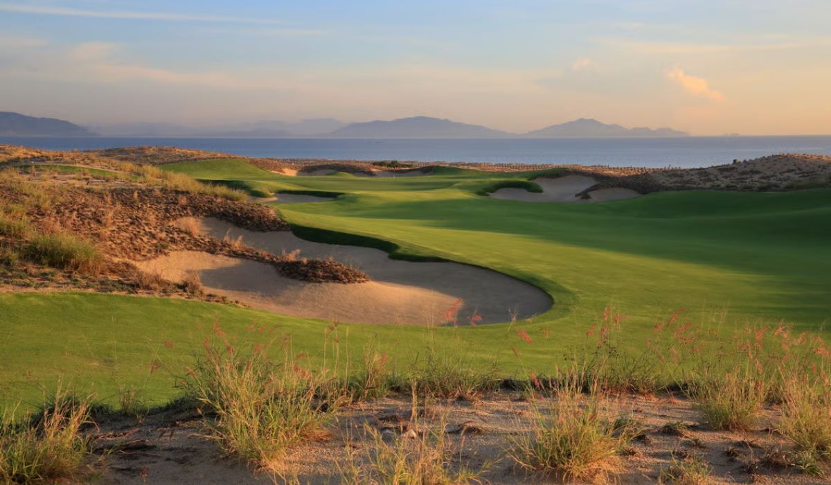 KN Golf Links Cam Ranh - Tuyệt tác của Greg Norman
