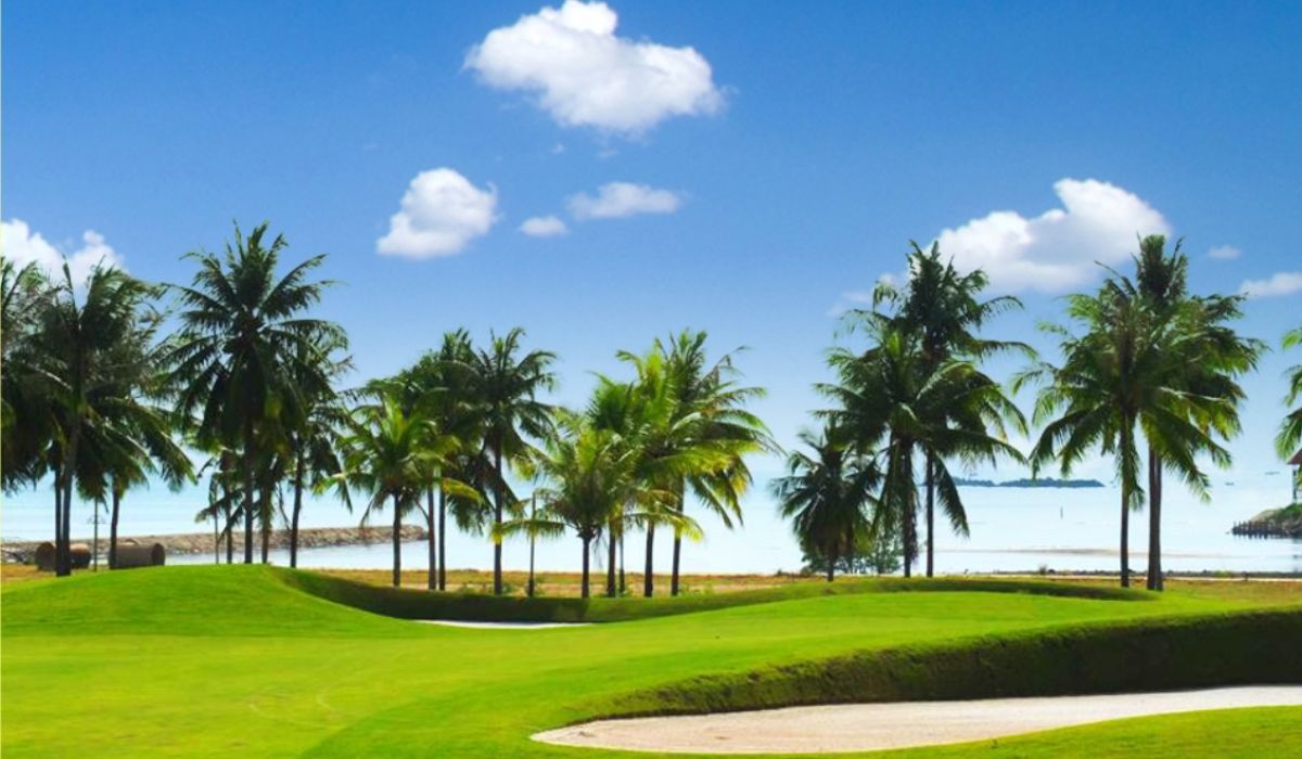 Diamond Bay Golf & Villas