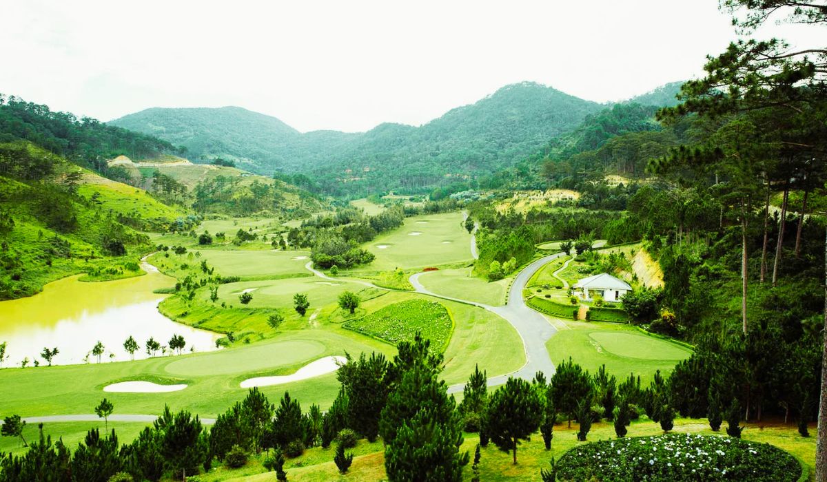 SAM Tuyền Lâm Golf Club – Sân Golf Trong Rừng Thông Đẹp Nhất Đà Lạt