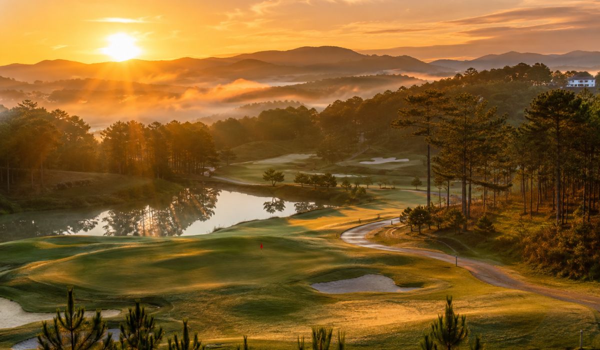 SAM Tuyền Lâm Golf Club – Sân Golf Trong Rừng Thông Đẹp Nhất Đà Lạt